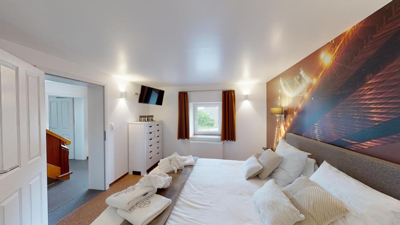 Ferienhof A&B Wellness Villa 12 Personen Hunningen Exterior photo